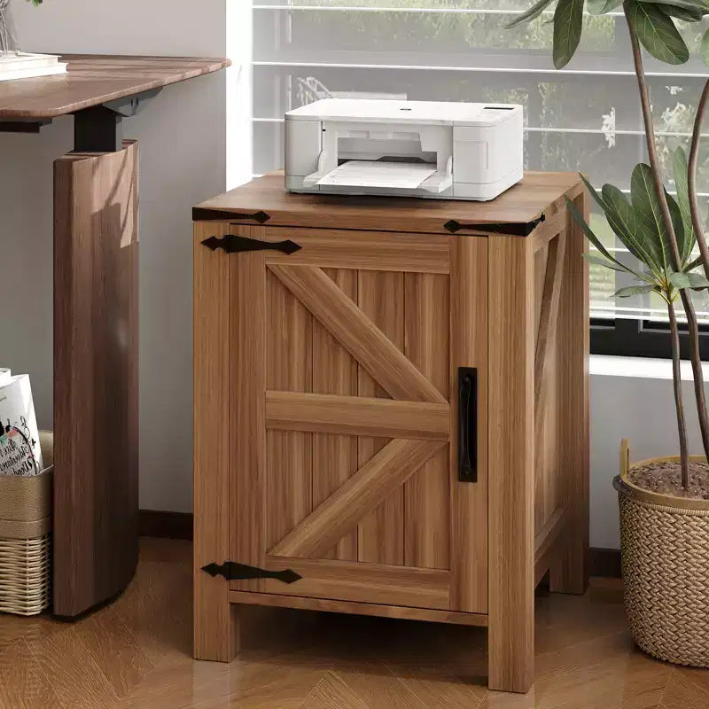 Table de chevet simple en bois avec porte coulissante de style grange