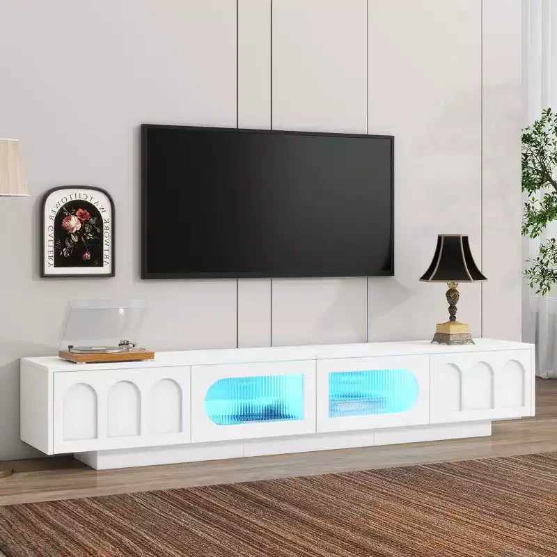 Meuble TV blanc avec portes en verre cannelé Console multimédia à LED
