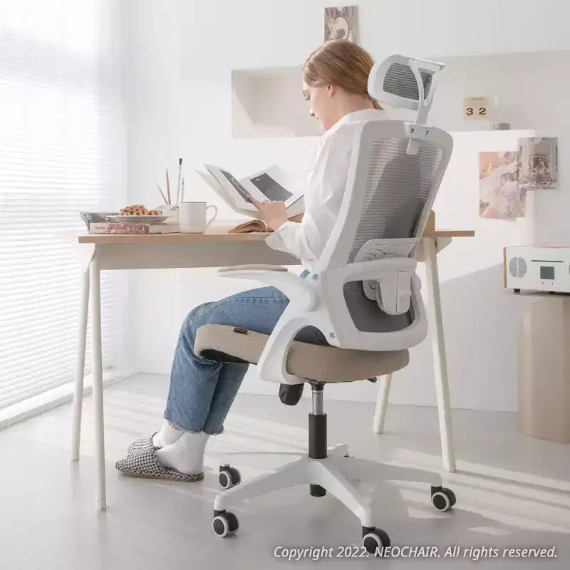 Chaise de bureau ergonomique pivotante avec appui-tête et support lombaire